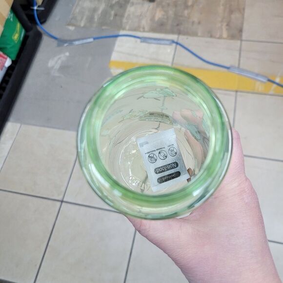 Brand New Sanrio Pochacco Water Bottle Size: 500ml - Picture 5 of 6